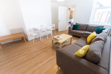 6 bed house, Bayswater Road, Jesmond, Newcastle, NE23HP - Image 2